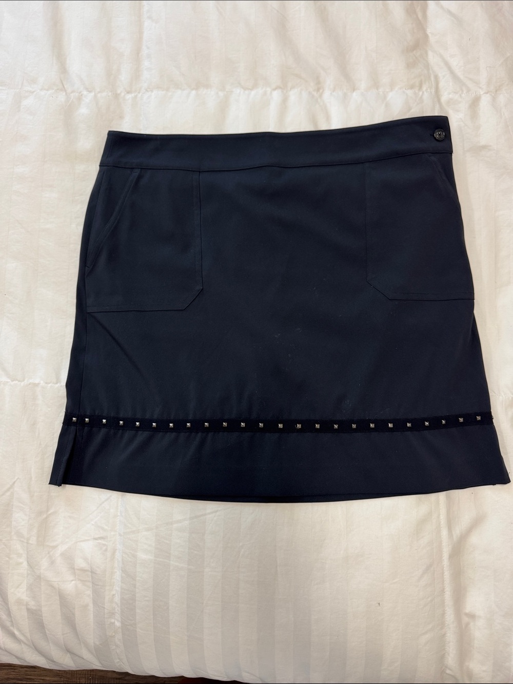 EP Women’s Black Stud-Trim Skort